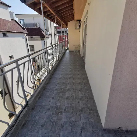 Двустаен Апартамент С Голяма Тераса Apartmán Burgas City