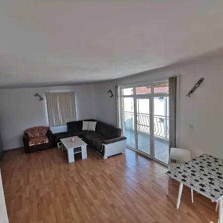 Двустаен Апартамент С Голяма Тераса Burgas City